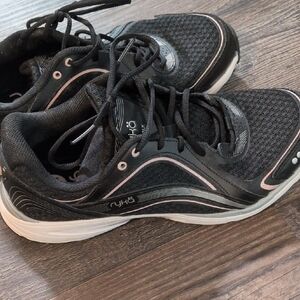 Ryka Women's Charcoal and Blush Athletic Shoes